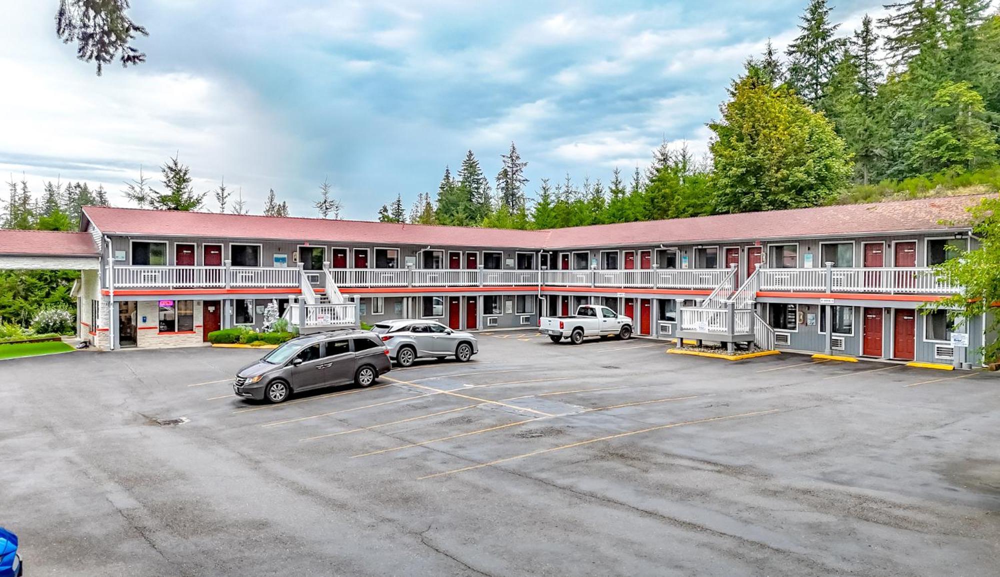 Belfair Motel Kültér fotó