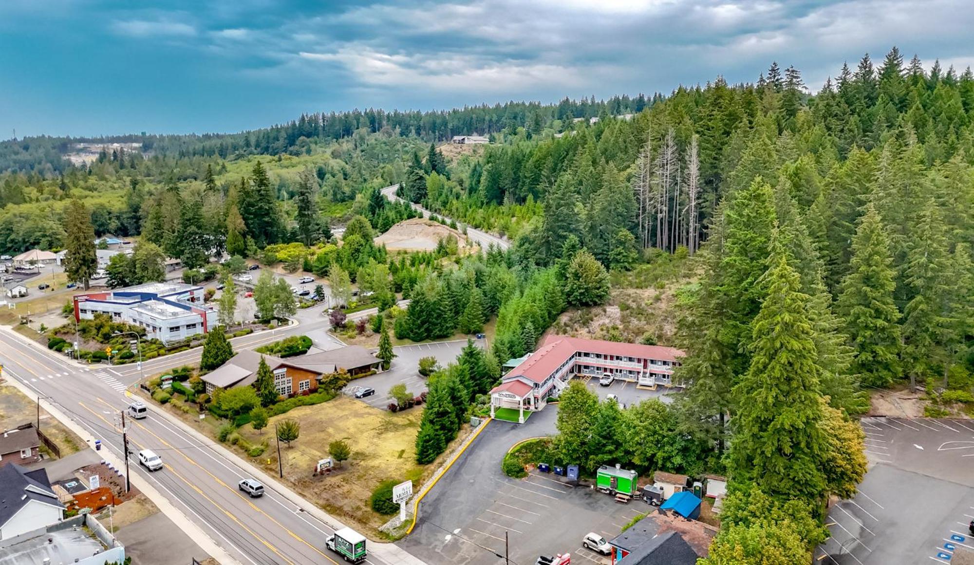 Belfair Motel Kültér fotó