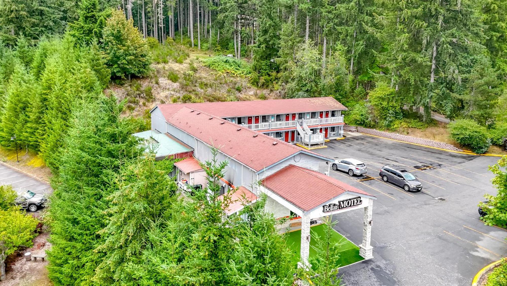 Belfair Motel Kültér fotó